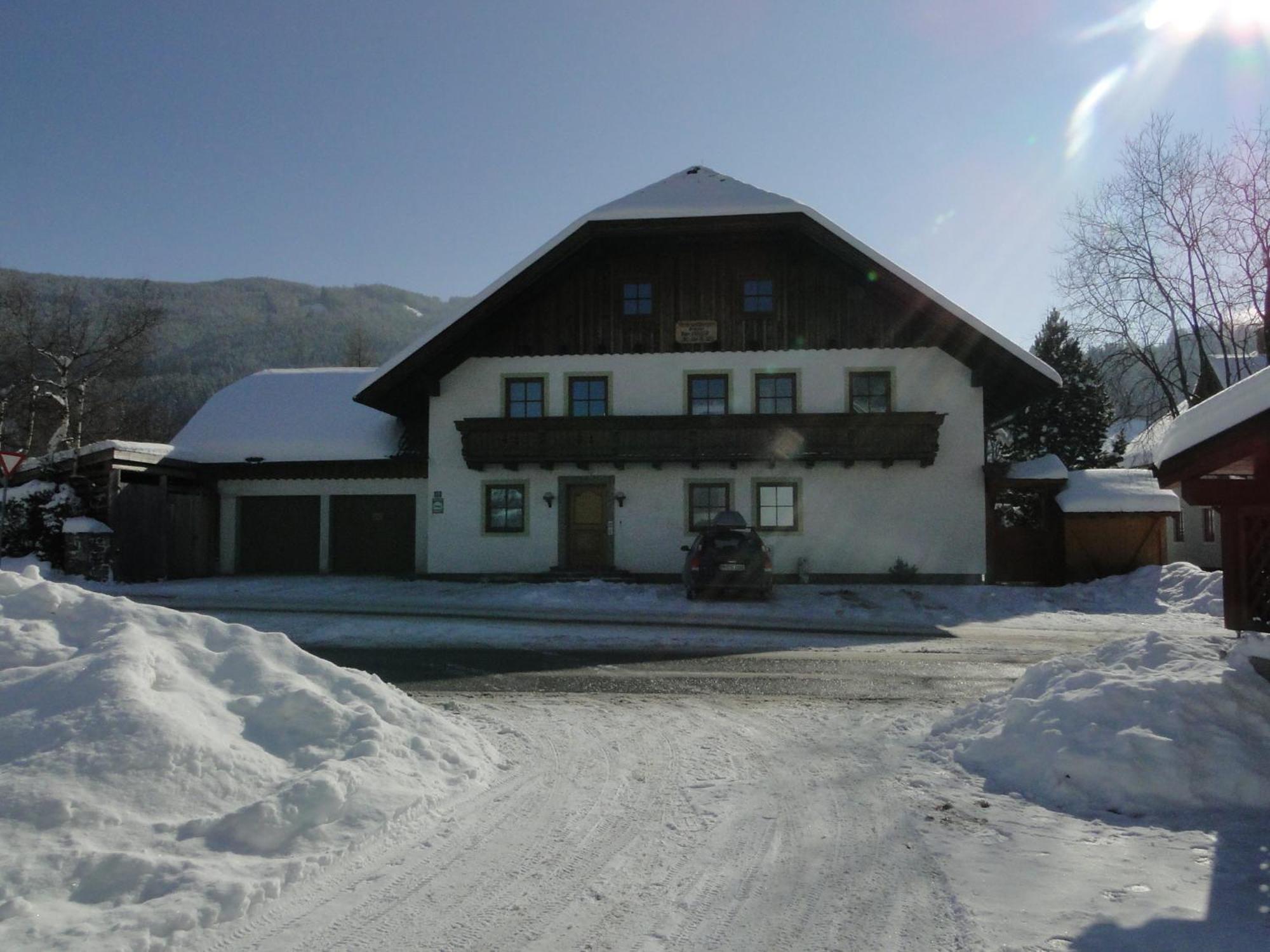 Haus Edelweiss Apartamento Sankt Margarethen im Lungau Exterior foto