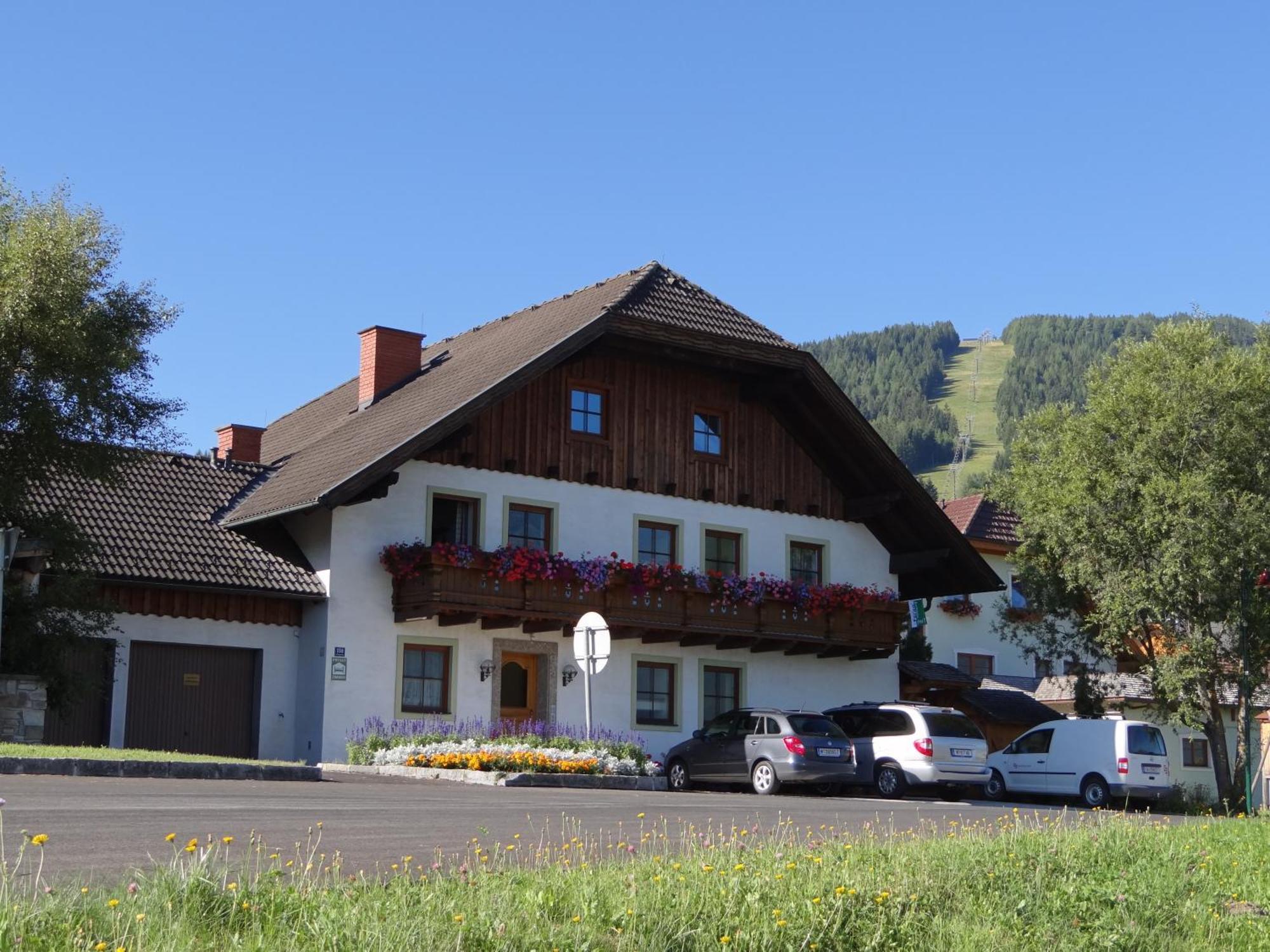 Haus Edelweiss Apartamento Sankt Margarethen im Lungau Exterior foto