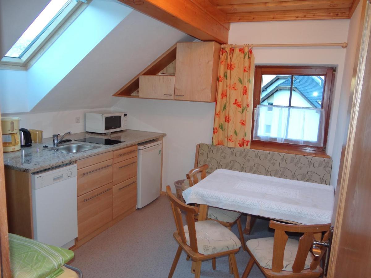 Haus Edelweiss Apartamento Sankt Margarethen im Lungau Quarto foto
